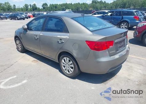 2010 Kia Forte Ex z USA, uszkodzony, nr VIN KNAFU4A25A5110985